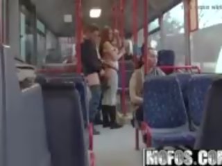 Mofos b sides - bonnie - публичен възрастен филм град автобус кадри.