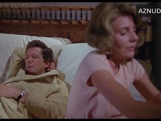 1977 klammer floral satin- höschen szene, kostenlos sex film 1f
